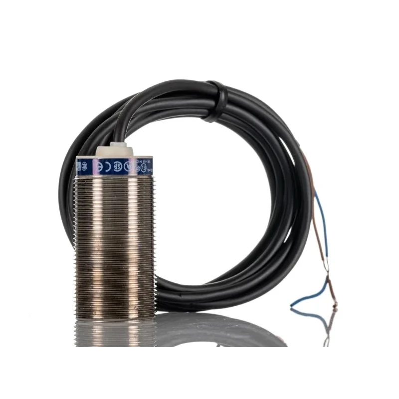 Telemecanique Sensors Threaded Barrel Inductive Proximity Sensor M30 PNP OsiSense 48V DC 15 mm 240V AC XS630B1PAL2