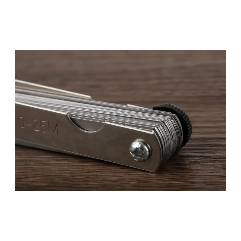 RS PRO Steel Feeler Gauge, 25 Blades, Metric, 3 Inch Blade Length, Thickness 0.04 mm to 1.00 mm, Model 449-9640