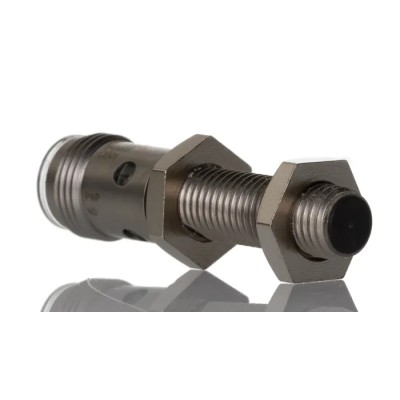 Omron Threaded Barrel Inductive Proximity Sensor, M8 Thread Size, PNP Output, 24V dc, 2 mm Sensing E2A-S08KS02-M1-B1