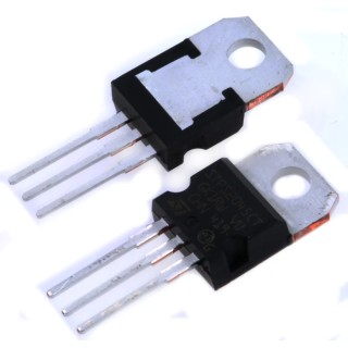 STMicroelectronics 45 V 10 A Schottky Diode 3-Pin Through Hole TO-220AB STPS2045CT