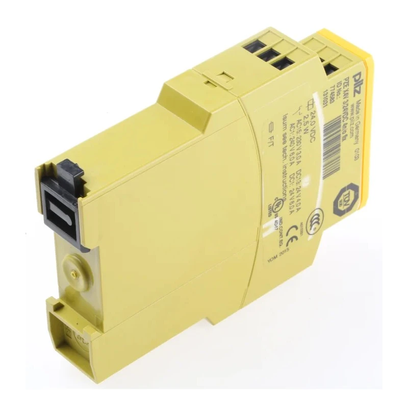 Pilz 24V DC Safety Relay with 4 Safety Contacts PZE X4V 774583