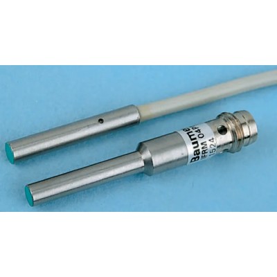 Baumer Threaded Barrel Inductive Proximity Sensor M8 x 1 PNP 3V 1 mm 30 V dc 100mA IFRM 04P15A3/S35L