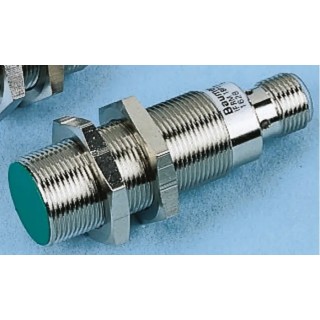 Baumer Threaded Barrel Inductive Proximity Sensor M18 x 1 Flush Mount PNP Output 8 mm Detection 30V dc IFRM 18P17A3/S14L