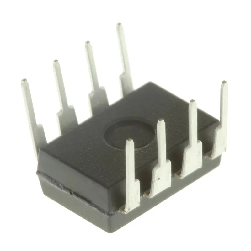 onsemi 5-Channel Boost, Buck, Buck Boost Switching Regulator 1.5 A 40V 100 kHz PDIP 8-Pin MC33063AP1G