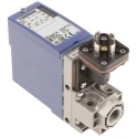 Telemecanique Sensors XMLA Series Precision Differential Pressure Sensor 0.6 to 10 bar Relay Output XMLA010A2C11