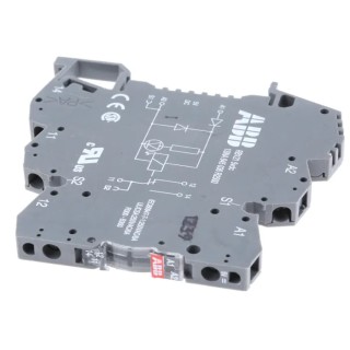 ABB R600 Series Interface Relay DIN Rail Mount SPDT Contact, 5V DC Coil, 40mA Coil Current 1SNA645036R2500 RB121PG-5VDC