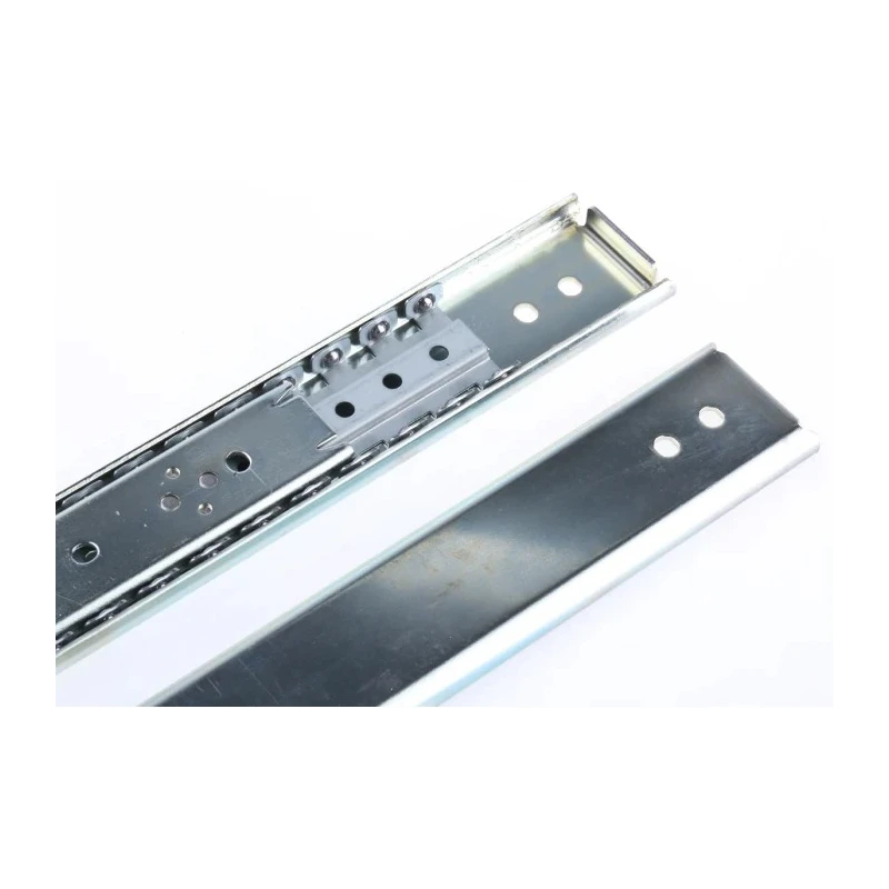 Accuride Rack Rail Telescopic Slide 605mm Depth, 2U, Steel, 60kg Max Load DZ0204-0016