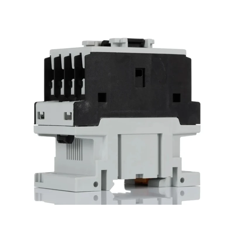 Lovato Electric BF Contactor 230V ac Coil, 3-Pole, 9 A, 4 kW Power Rating, 3 NO Configuration BF0910A230