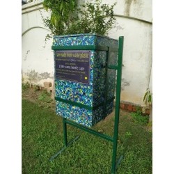 waste-plastic-dustbins-26756-1