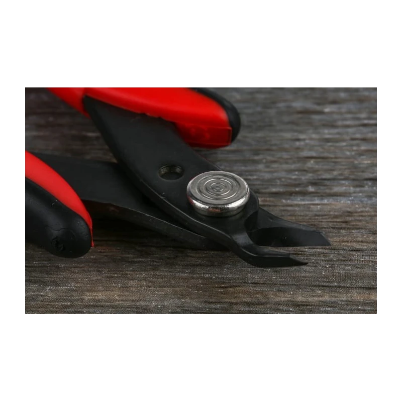 RS PRO Flush Cable Cutter Steel Jaw, Bi-Metal Handle, Plastic Grip, 133mm Length 606-484