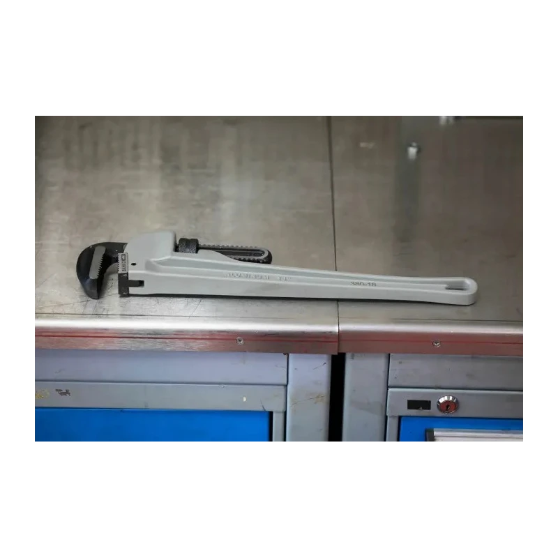 Bahco 64 mm Jaw Capacity Pipe Wrench, 457 mm Overall Length, Metal Handle, Aluminium Body 380-18