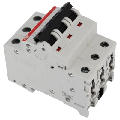ABB System Pro M Compact S200 Miniature Circuit Breaker, 3-Pole, 8A, Type D, 400V AC, 6 kA Breaking 2CDS253001R0081 S203-D8