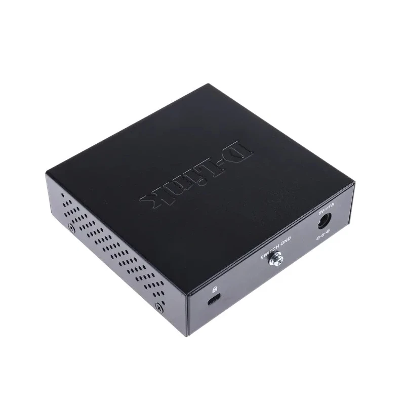 D-Link 5-Port Gigabit Unmanaged Desktop Network Switch 10/100/1000Mbps with Green Ethernet Technology DGS-105/B