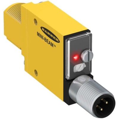 Banner Retroreflective Photoelectric Sensor Block, 5 m Detection Range, NPN/PNP Output, IP67 Rating 
