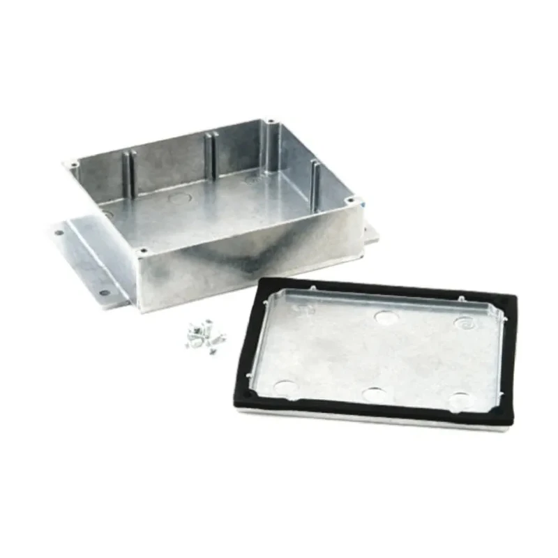 Deltron Flanged Die Cast Aluminium Enclosure IP66 IP67 IP68 55.9 mm x 202 mm x 120.8 mm 483-C050