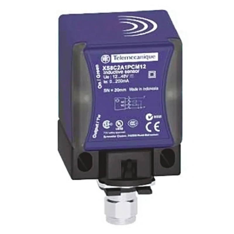 Telemecanique Sensors Block Inductive Proximity Sensor PNP 48V dc 40mm Detection XS8C2A4PCM12