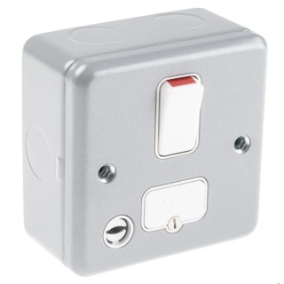 MK Electric 13A 1 Gang Switched Fused Spur High Grade Thermoset Material White Screwless K932ALM