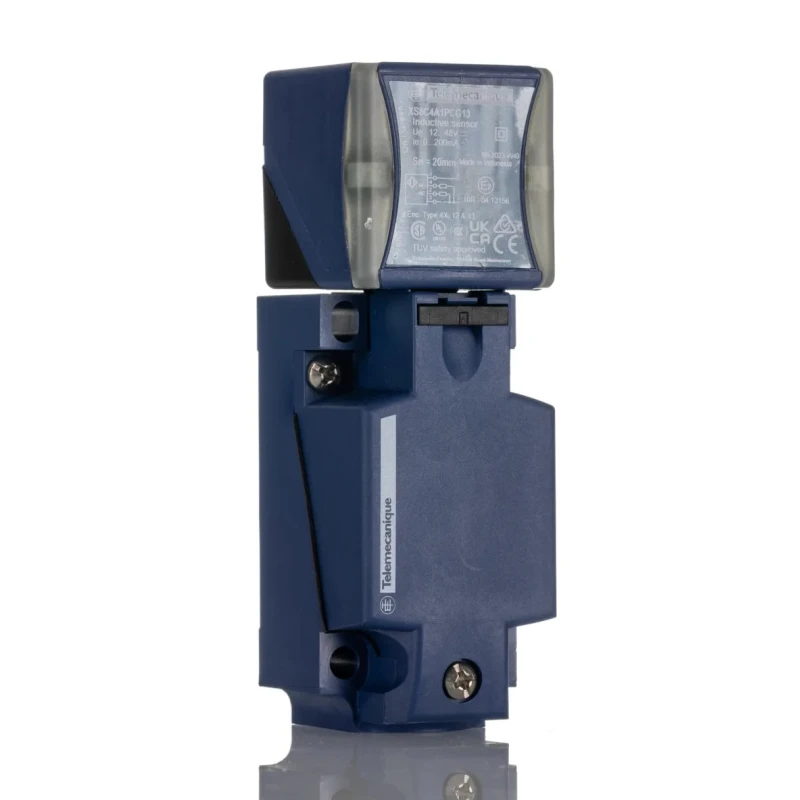 Telemecanique Sensors Block Inductive Proximity Sensor PG13.5 Flush Mount 48V DC 200mA XS8C4A1PCG13