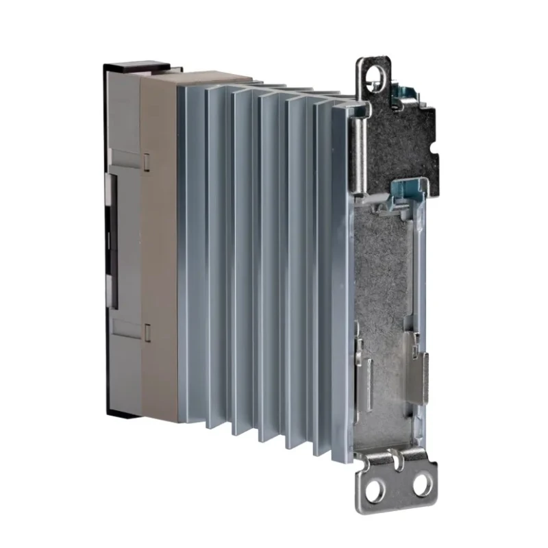 Omron Solid State Relay, 15 A Load, DIN Rail/Screw Mount, 240 V AC Load, 24 V DC Control G3PE