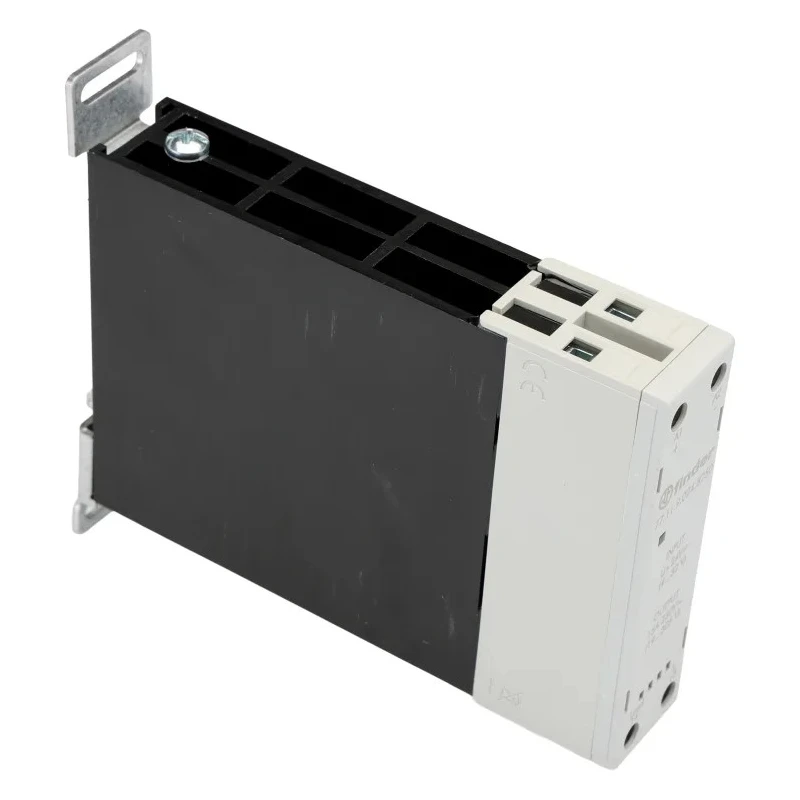 Finder 77 Series Solid State Relay, 15 A Load, DIN Rail Mount, 305 V AC Load, 24 V DC Control 77.11.9.024.8250