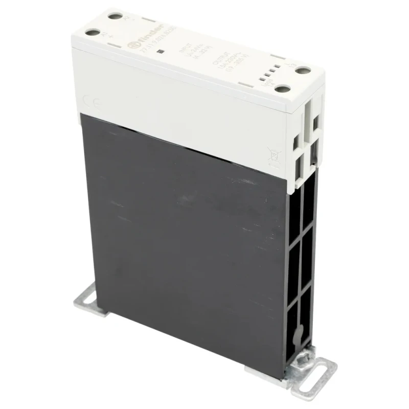 Finder 77 Series Solid State Relay, 15 A Load, DIN Rail Mount, 305 V AC Load, 24 V DC Control 77.11.9.024.8250