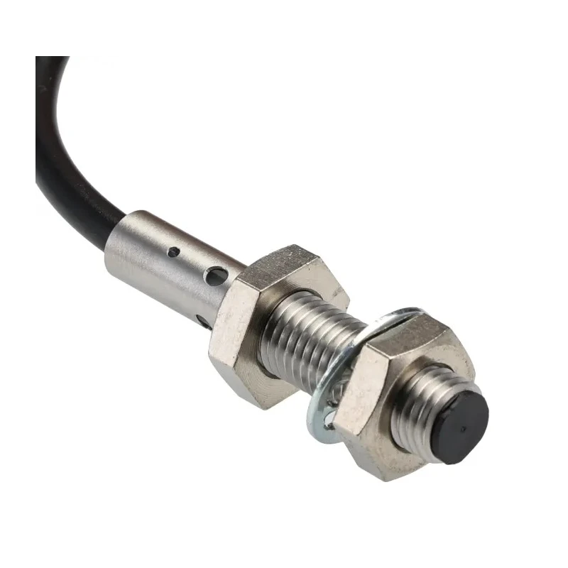 Omron Threaded Barrel Inductive Proximity Sensor M8 NPN 24V DC 2mm Detection IP67 E2B-S08KS02-WP-C1 5M