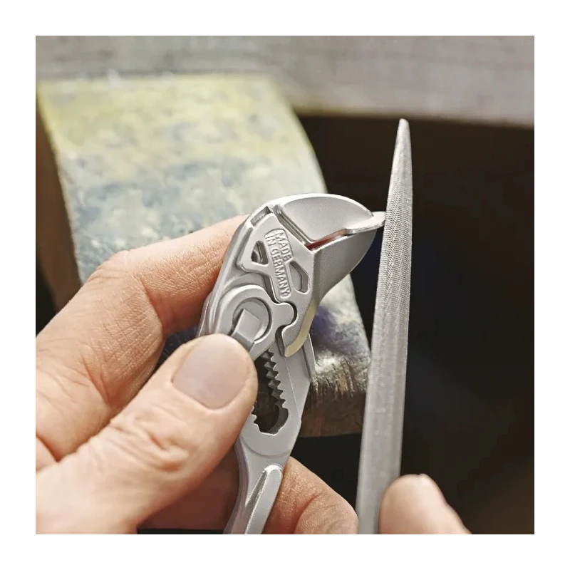Knipex 1-Piece Plier Wrench with 125mm Overall Length and 23mm Jaw Opening 86 03 125