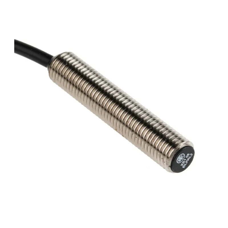 Telemecanique Sensors Inductive Proximity Sensor Threaded Barrel M8 PNP 24 V dc 200mA XS108BLPAL2