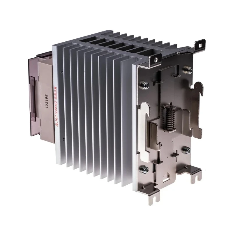 Omron G3PE Three Phase Series Solid State Relay, 35A Load Current, DIN Rail Mount, 528V AC Load, 12-24V DC Control 
