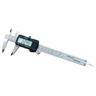 RS PRO Digital Caliper 150 mm Measurement Capacity 0.01 mm Resolution 0.03 mm Accuracy Imperial & Metric 841-2518