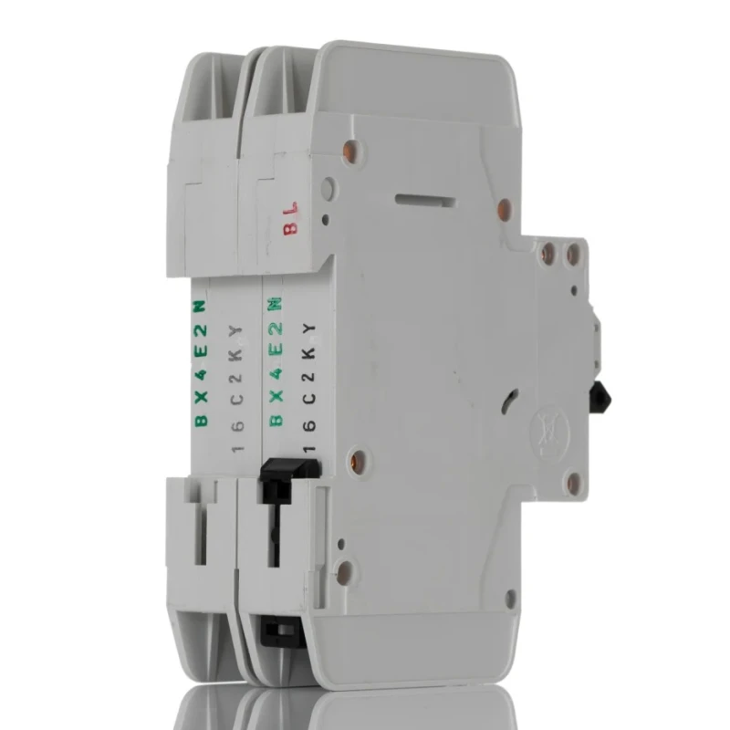 RS PRO xEffect Miniature Circuit Breaker, 2-Pole, 16A, Type C Tripping, 415V AC, 10kA Breaking Capacity 102170 FAZ-C16/2-NA