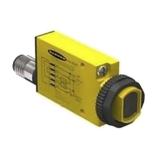 Banner Retroreflective Photoelectric Sensor, Block Sensor, 55 mm to 2 m Detection Range, NPN/PNP Output, IP67 