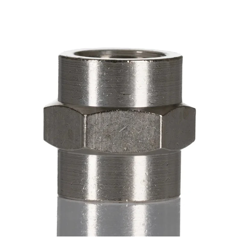 SMC Pneumatic Fitting 25 Series Threaded Connection Size R 1/4 in 2500-1/4