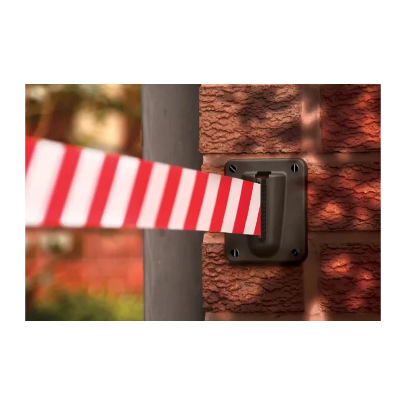 Skipper Black Safety Barrier Wall Receiver Clip 80mm Length W/Receiver01
