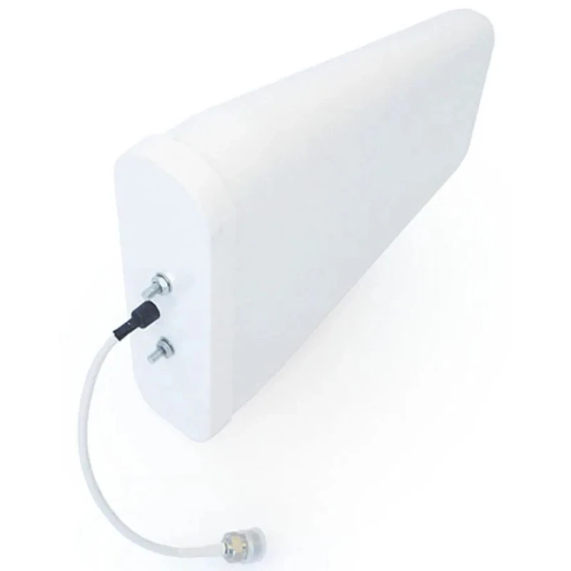 Siretta Multi-Band Directional Wall/Pole Mount Antenna with Type N Female Connector 800 MHz to 2.5 GHz OSCAR18/x/NF/S/S/22