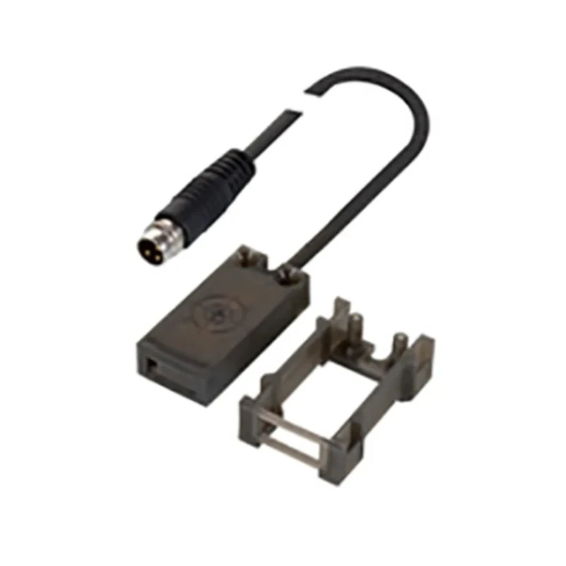 BALLUFF Block Capacitive Proximity Sensor M8 x 1 Thread Size Flush Mount IP67 Polypropylene BCS R08RR01-PSM80C-EP00,2-GS49