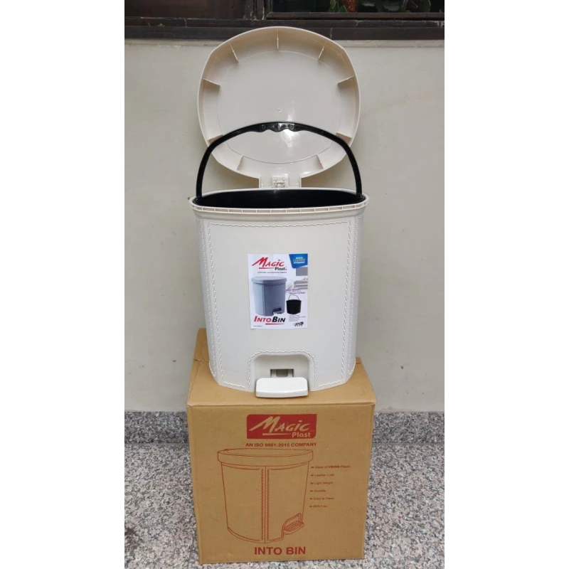  magic-white-color-into-waste-bin-1