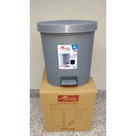 magic-grey-color-into-waste-bin