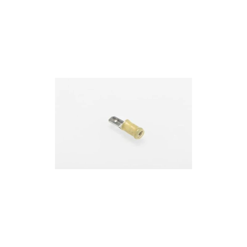 RS PRO PIDG FASTON .250 Yellow Insulated Male Spade Connector, Crimp, 6.35 x 0.81 mm Tab Size 11 AWG to 10 AWG 141085-2