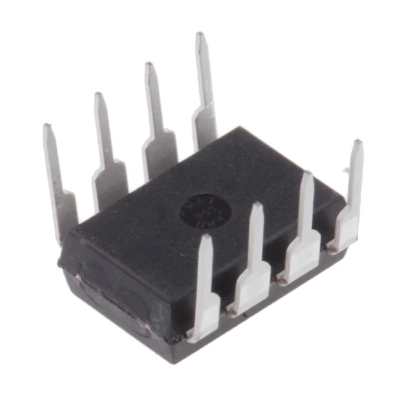 Microchip 128 kB Serial EEPROM 8-Pin PDIP 900 ns Access Time Serial-I2C Interface 24LC128-I/P