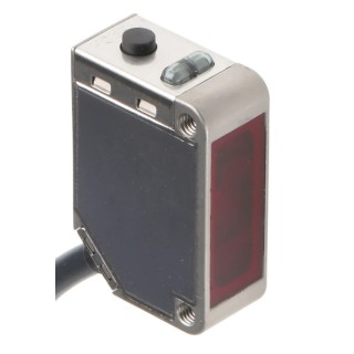 Omron Retroreflective Photoelectric Sensor, Block Sensor, 500 mm Detection Range, PNP Output, IP67 IP69K E3ZM-B81 2M