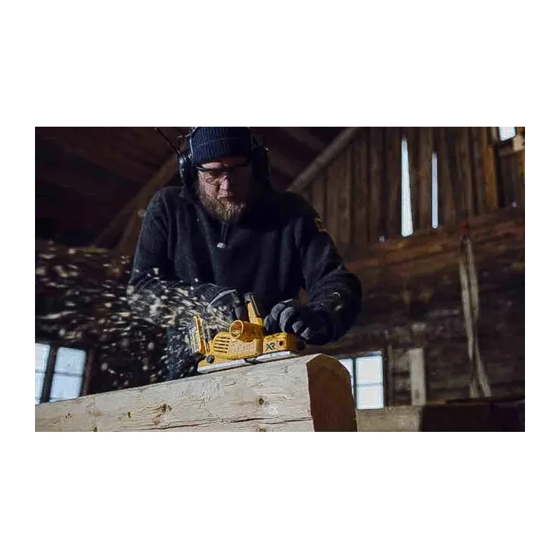 DeWALT 18V Brushless Cordless Planer 370mm Length, 2mm Depth of Cut, 15000 RPM Speed DCP580N-XJ
