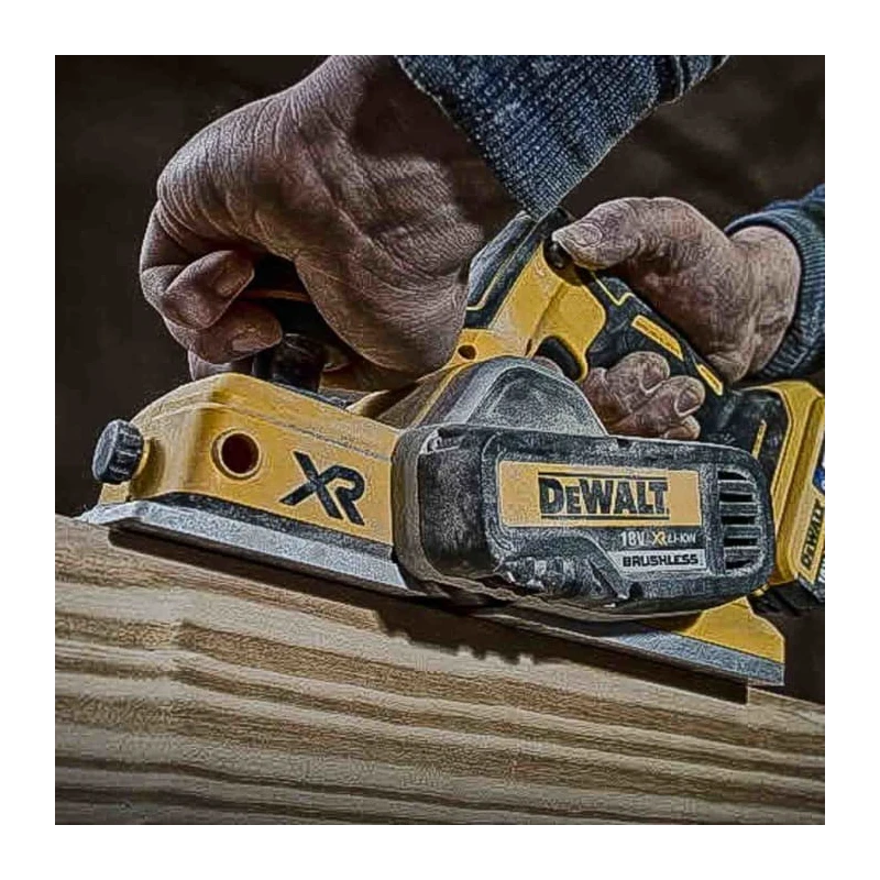 DeWALT 18V Brushless Cordless Planer 370mm Length, 2mm Depth of Cut, 15000 RPM Speed DCP580N-XJ