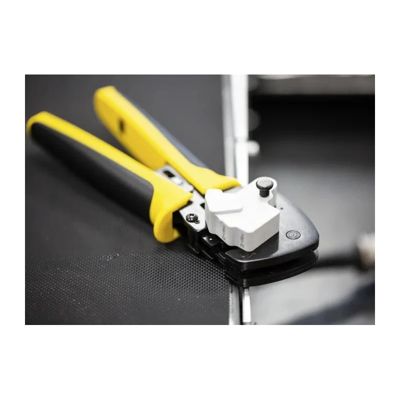 HARTING Crimp Tool for Han D, Han-Yellock, Han C, and Han E Connector Contacts 0.14 to 4 mm² Wire Size Hand 09990000110