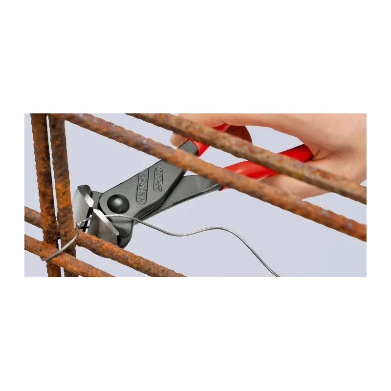 Knipex 160mm Cutter for Medium Hard Wire with Polyvinyl Chloride Handle and High Grade Special Tool Steel Jaw 68 01 160