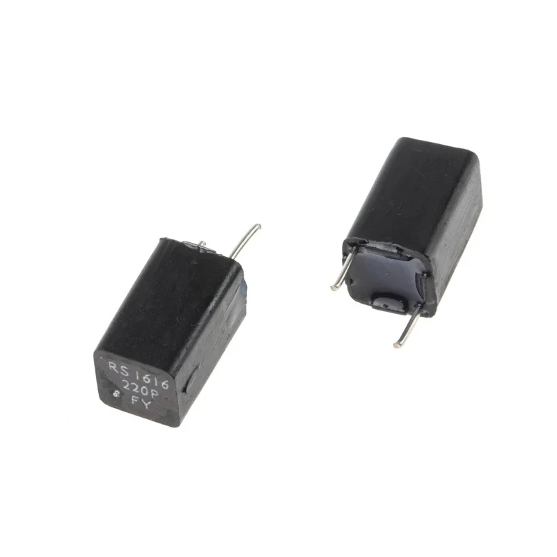 RS PRO Film Capacitor, 220 pF, Through Hole 116-228