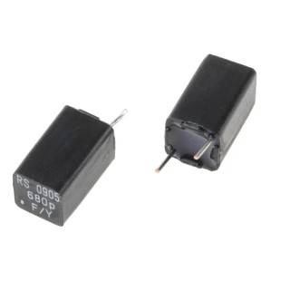 RS PRO Film Capacitor 680 pF Through Hole Mount 5.08mm Lead Pitch 70°C Operating Temperature Series 116-256