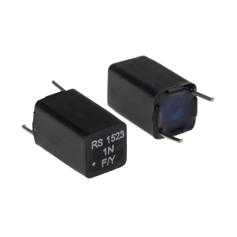 RS PRO Polystyrene Film Capacitor 1 nF 63 V DC ±1% Tolerance Through Hole 7.5x7.5x13 mm EXFS Series 116-262