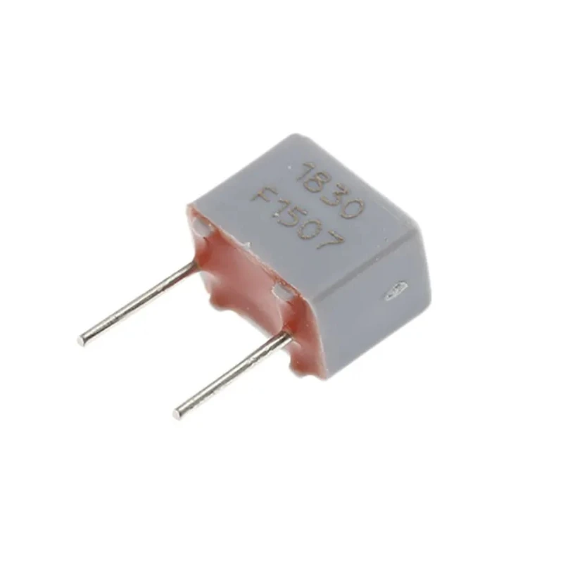 Vishay KP 1830 Film Capacitor, ±1 % Tolerance, 2.2 nF Capacitance, 630 V DC, 40 V AC, Through Hole KP1830222631