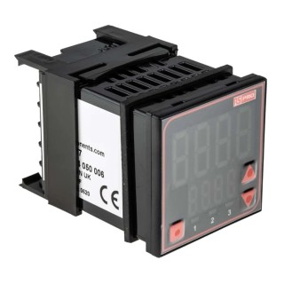 RS PRO Panel Mount PID Temperature Controller 1 Input, 3 Output Relay, SSR 240V ac/dc Temperature Control 124-1067